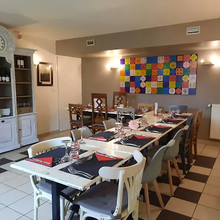 Logis De Hotel