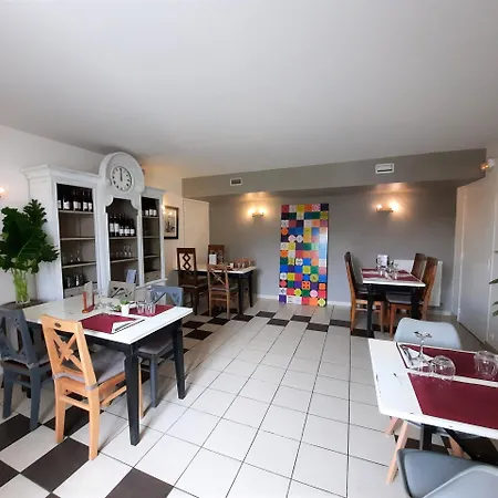 Logis De Hotel Carolles