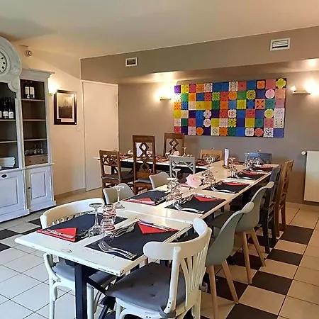 Hotel De Carolles