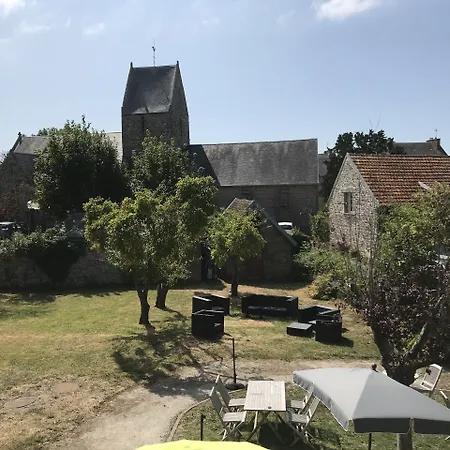 Hotel De Carolles