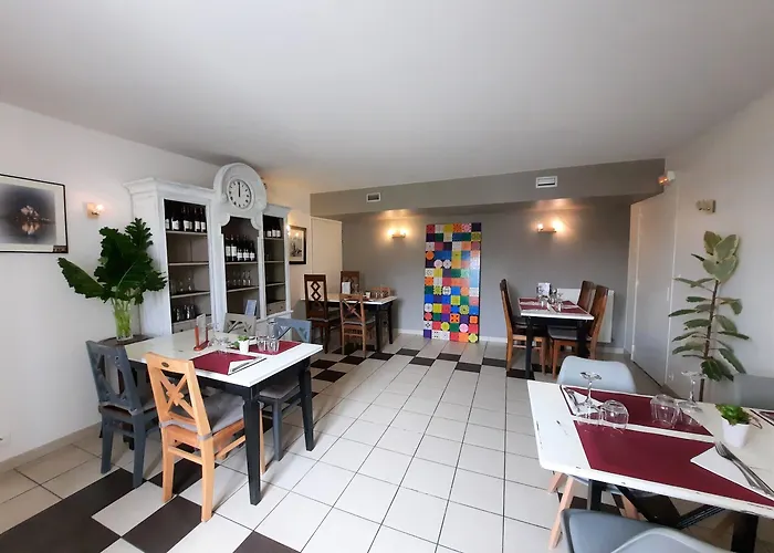 Logis De Hotel Carolles