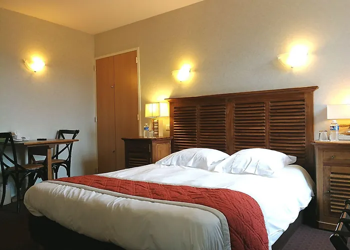 Logis De 3* Carolles