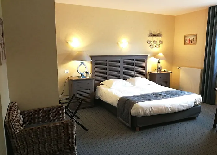 Logis De Hotel Carolles